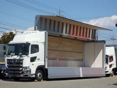 株式会社 トランテックス