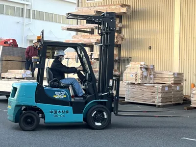 中国木材 株式会社
