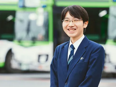 国際興業株式会社