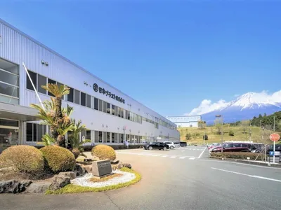 日本プラスト 株式会社