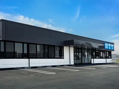 エスティーティー 株式会社