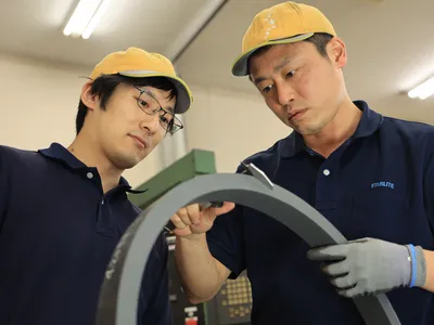 スターライト工業株式会社 栗東事業所